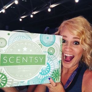 Meet your Posher, Ashley hatley